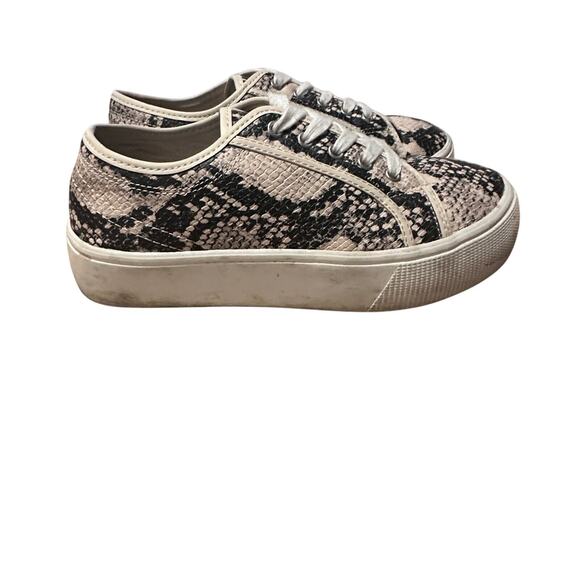 Torrid Snakeskin Print Lace Up Platform Sneaker Sz 7.5 Urban Streetwear Style - Picture 12 of 14
